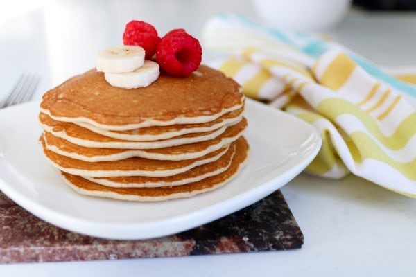 Easy Fluffy Pancakes | Low Sugar, Low Fat easy fluffy pancakes