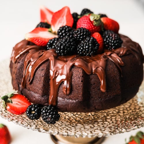 Betty Crocker's Super Moist Chocolate Cake | Home is where My Heart is...