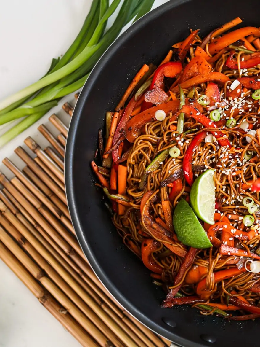 20-Minute Spicy Veg Noodles Recipe | Desi~licious RD
