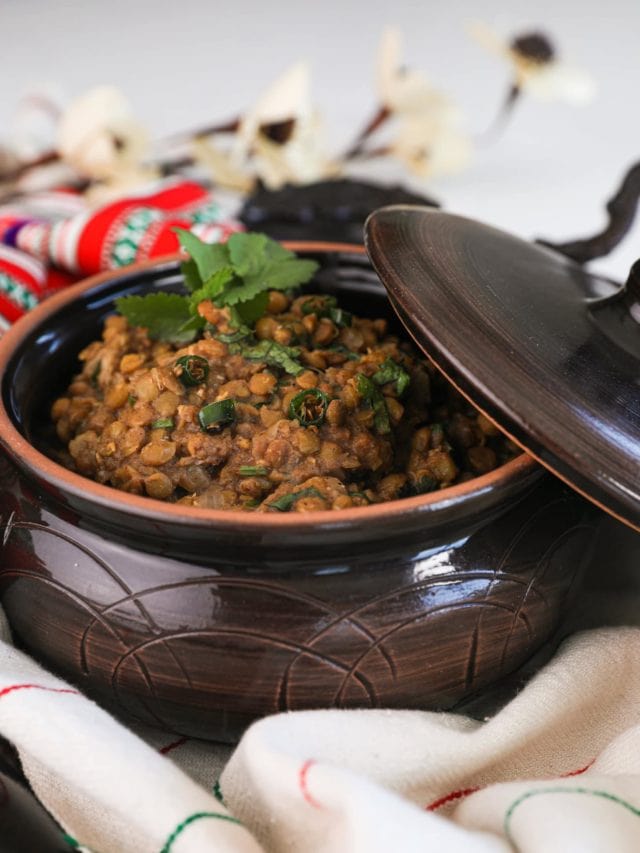 Slow Cooked Lentil Curry With Rhubarb