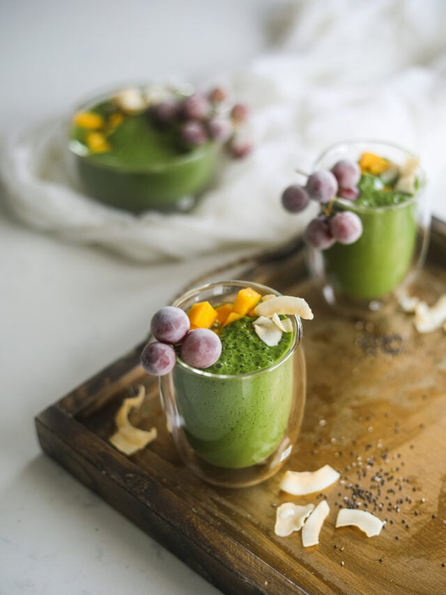 5-Minute Green Smoothie With Wheatgrass